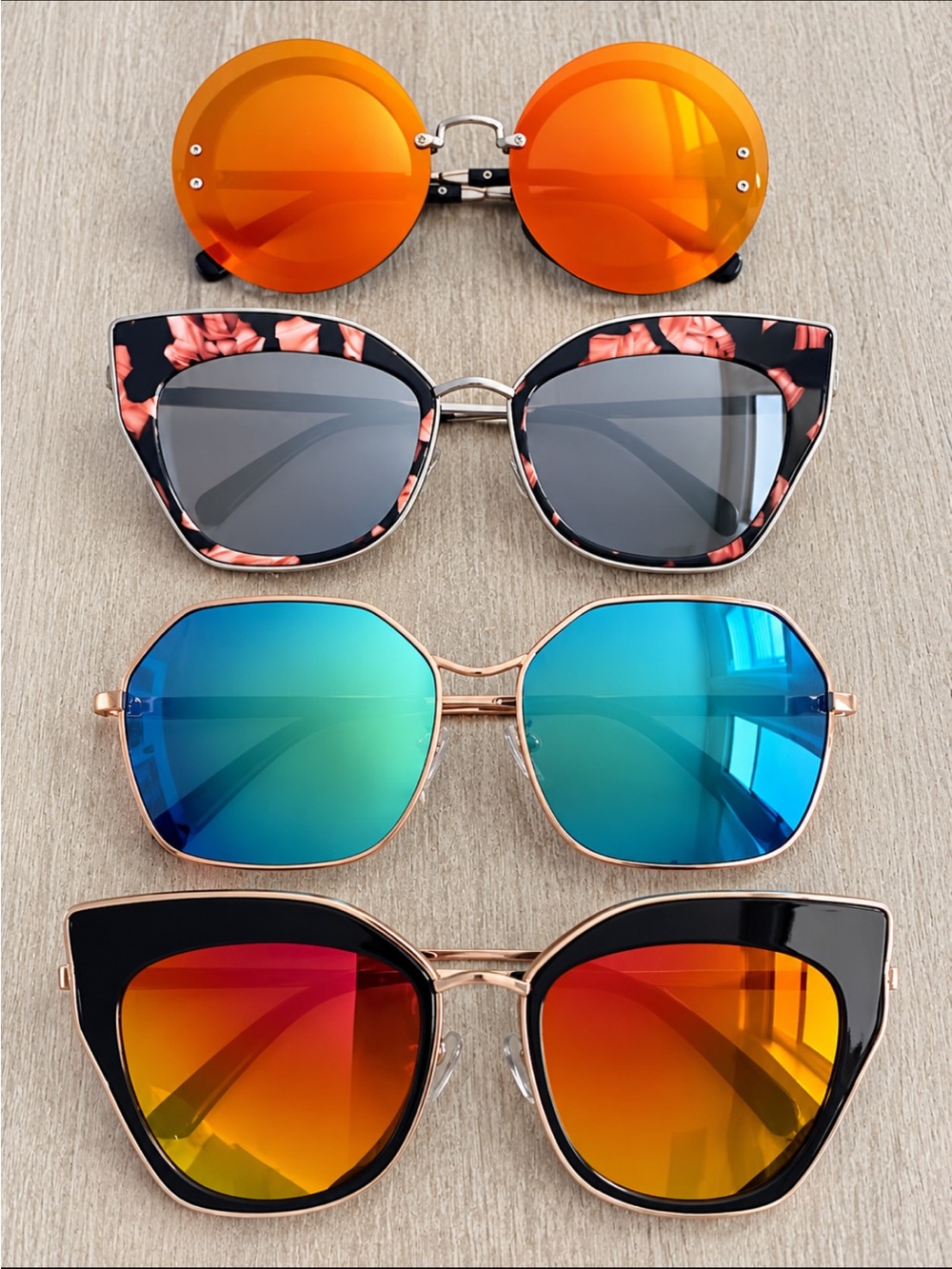 Stylish Sunglasses Bundle – 4 Pairs